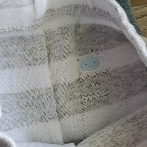 Set of unisex onsies and leggings - Picture 3 of 3